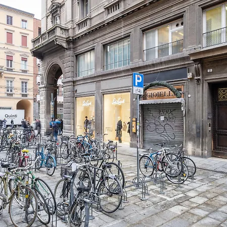 Tra Arte E Cibo Bologna